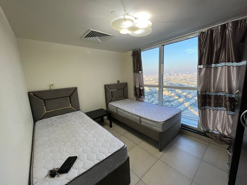 Bed Space Available For Single Male In Arch Tower Cluster G JLT AED 1750 Per Month